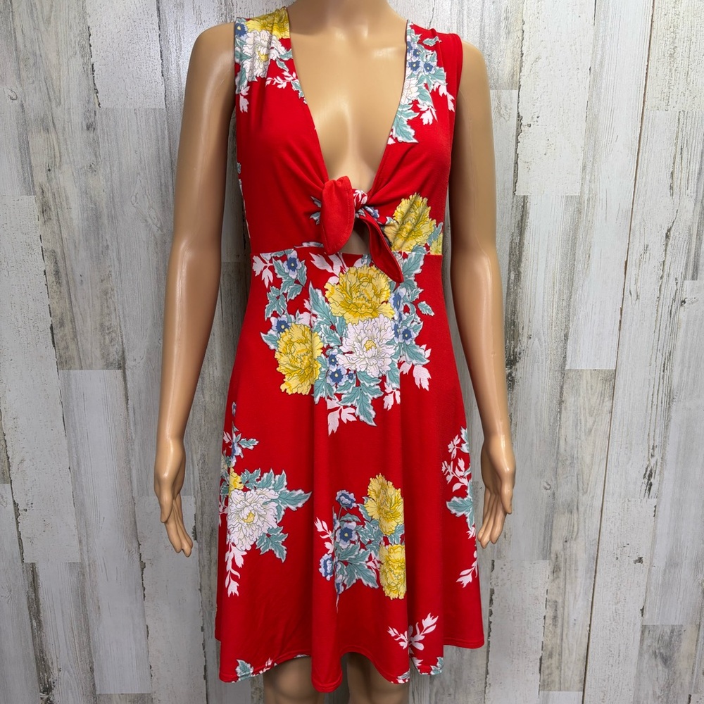K. Jordan Floral‎ Tie Front Dress